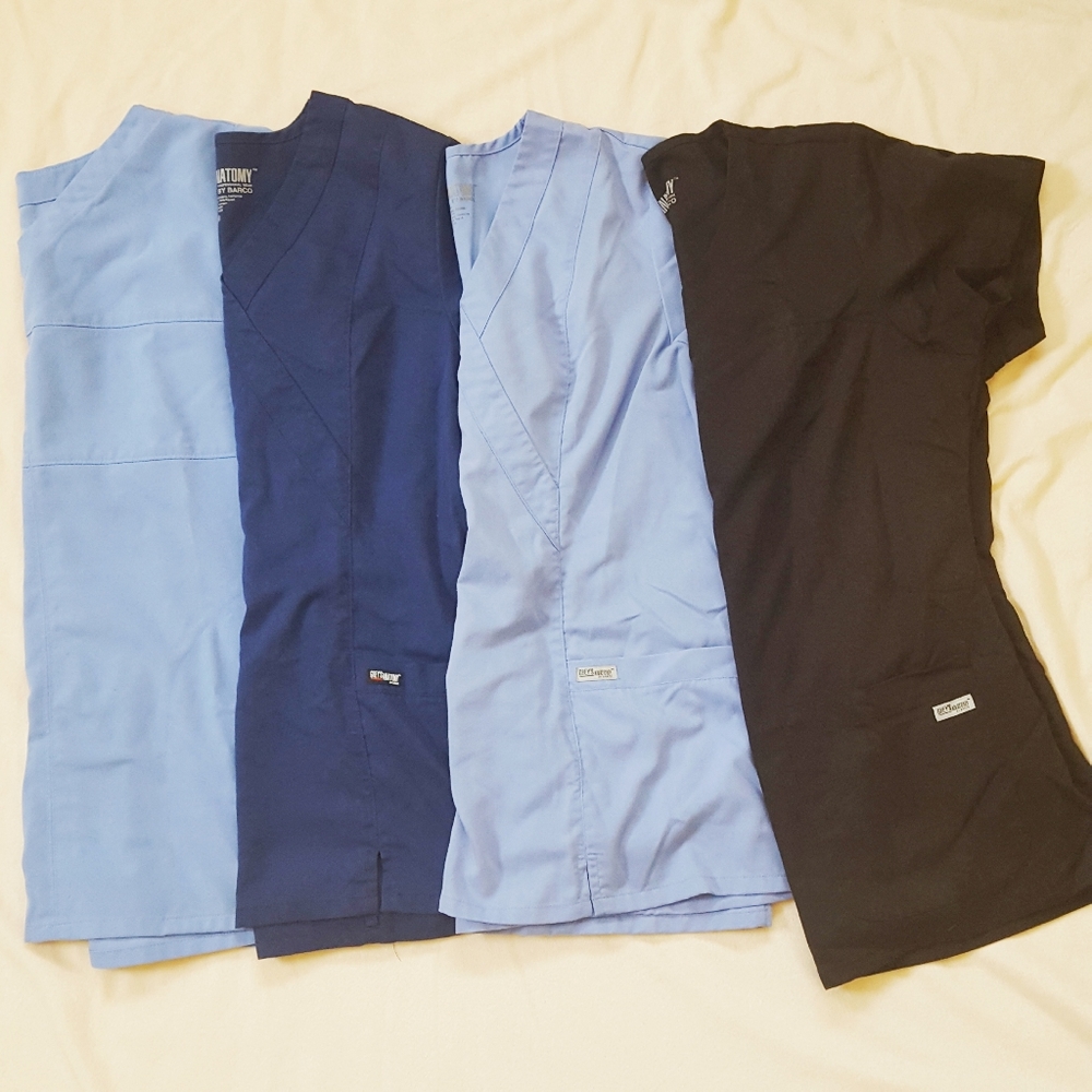 4 Grey's anatomy scrub tops, medium